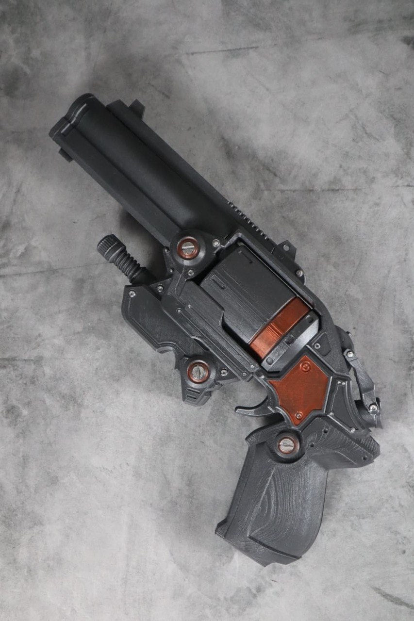 Gears of War Boltok Pistol replica